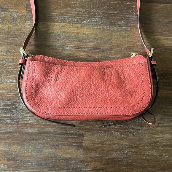 Michael Kors crossbody Purse - Picture 3 of 5